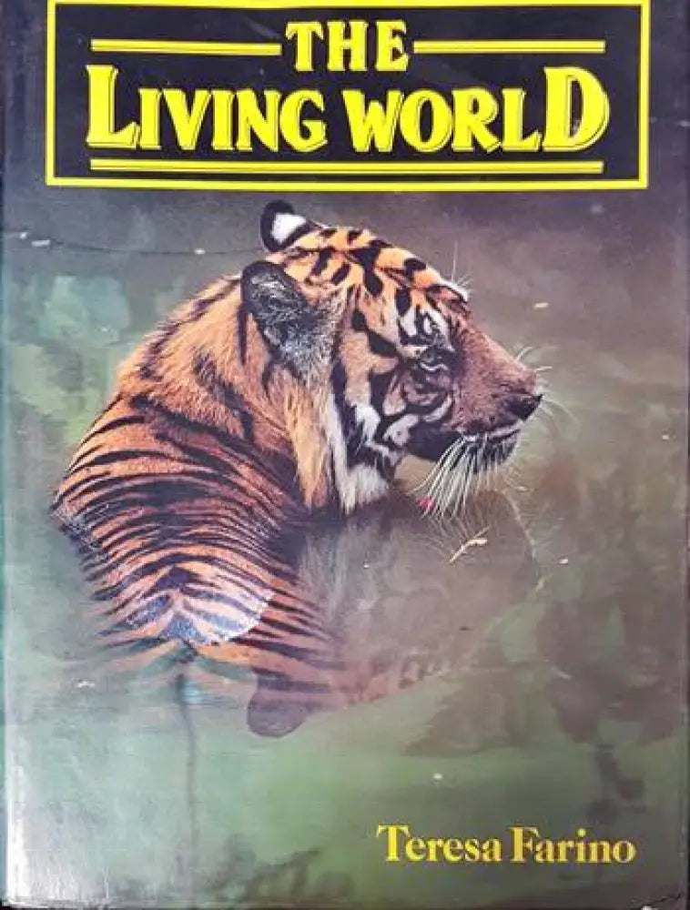 The Living World - Книги