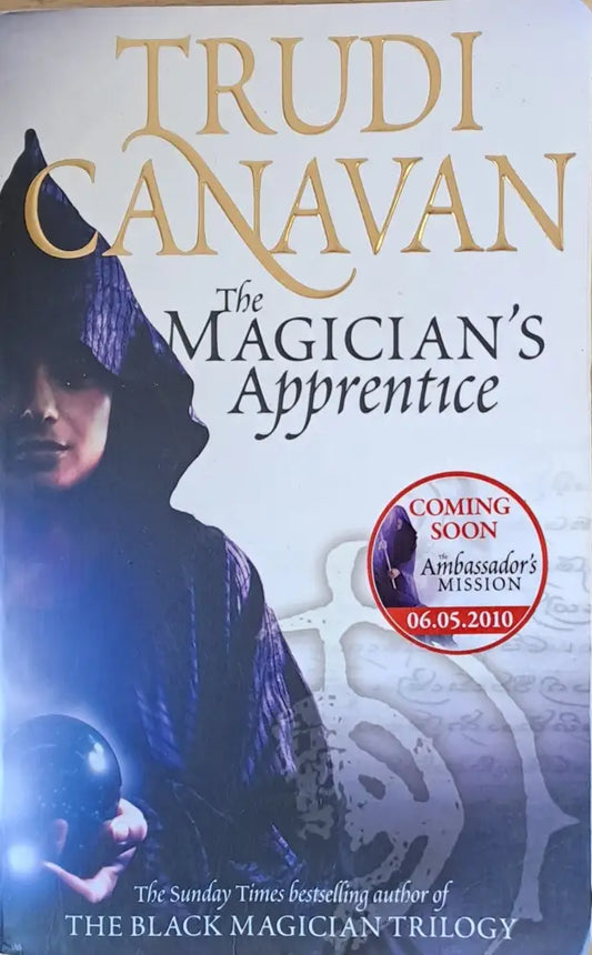 The Magician’s Apprentice - Книги