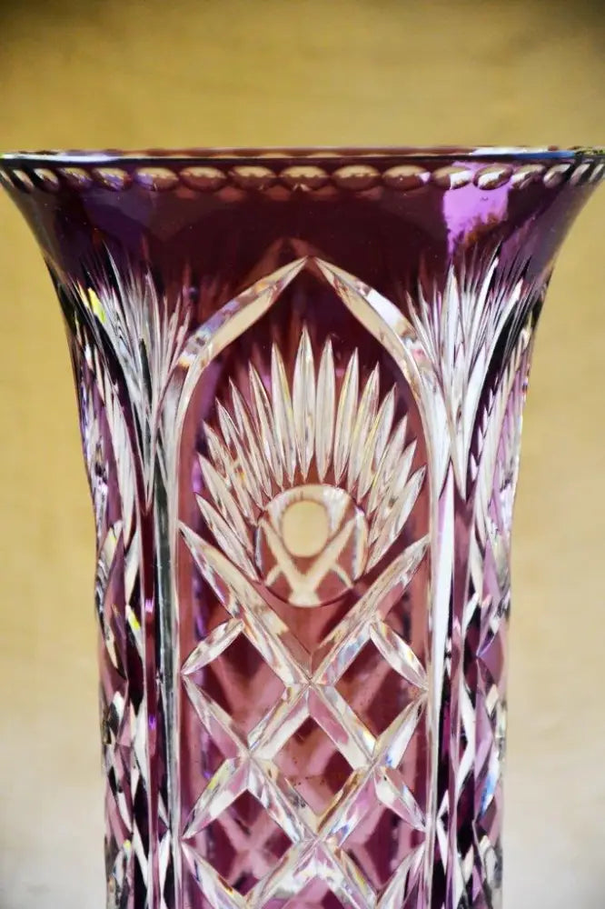 Ваза двуслоен кристал ръчно гравирана - antique