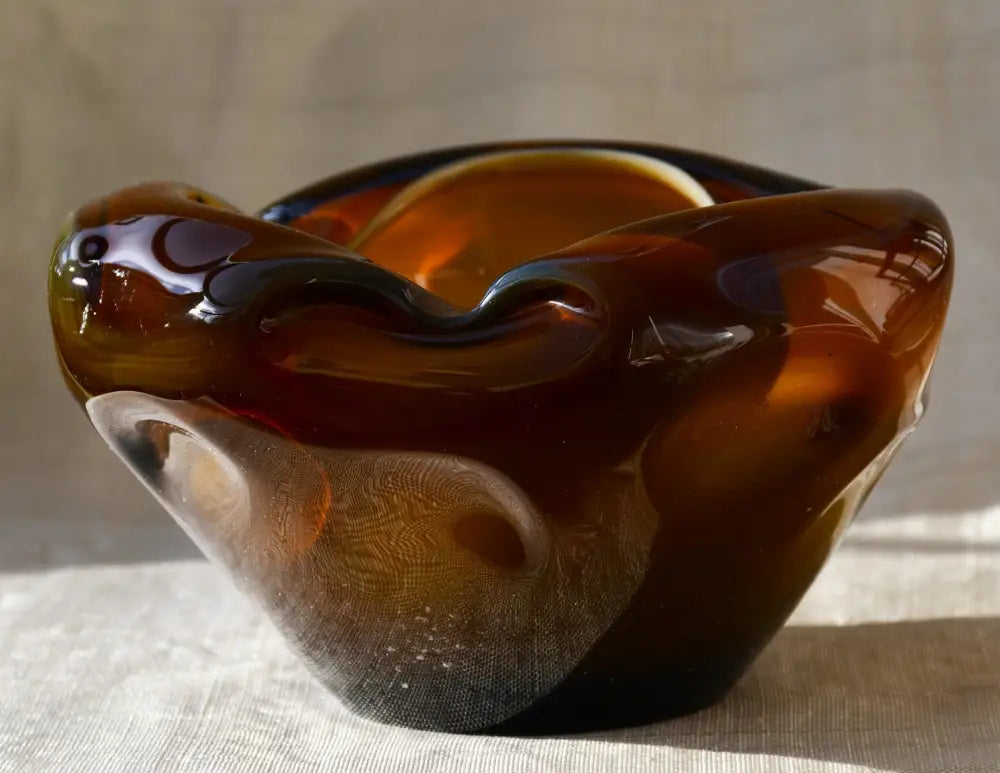 Винтидж пепелник - art glass - antique