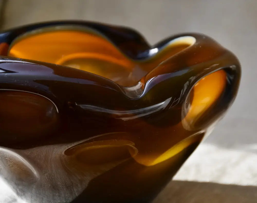 Винтидж пепелник - art glass - antique