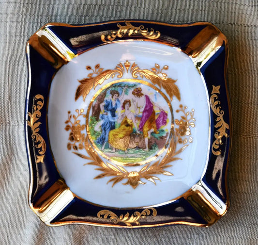 Винтидж порцеланов пепелник на ’Thun’ във виенски стил - antique