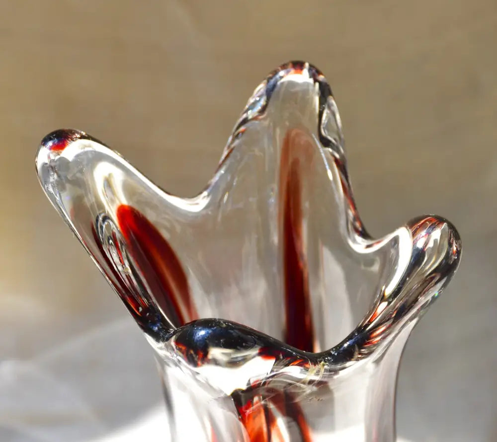 Винтидж ваза ръчно стъкло - Lux Glass Austria - antique