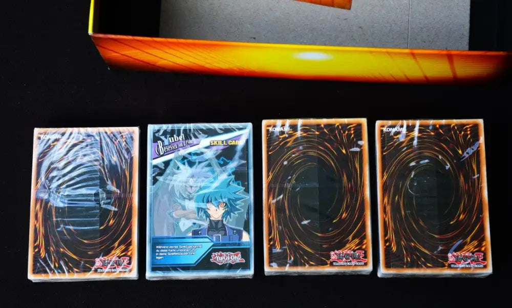 Yu-Gi-Oh TCG Speed Duel GX: Duel Academy Box - antique